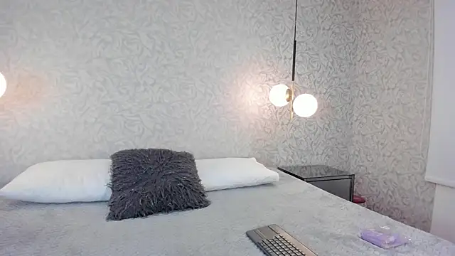jazlin_angels3 webcam