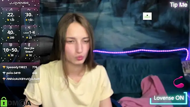 MaryMee88 webcam