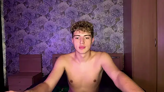 AlfredSweet webcam