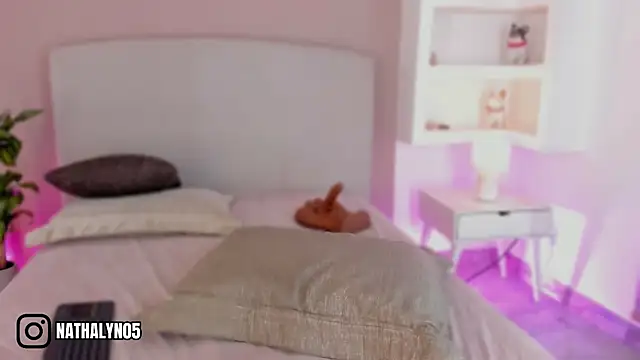 nathalynbarnes webcam