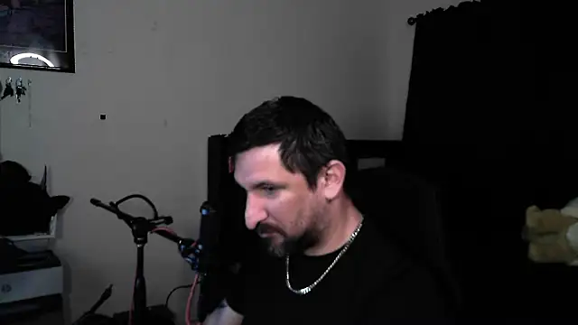 DevilPup75_ webcam