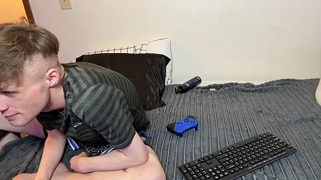 SmoothTwinkVibes webcam