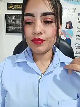 MAYE__13 webcam