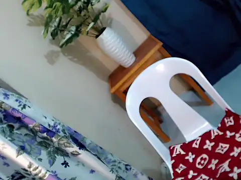 Baby_Maxxx webcam