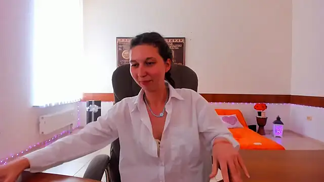 Ellina_Star webcam