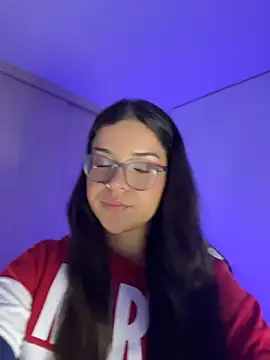 MiaMillers28 webcam