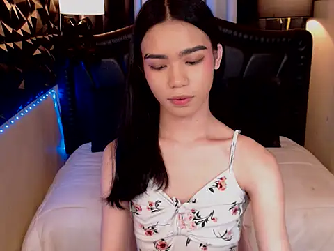 Christine_pretty webcam
