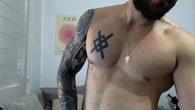 Isaac_Carter webcam