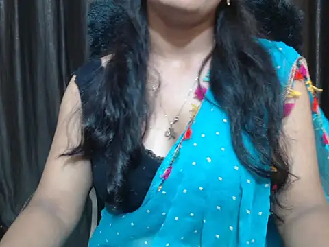 Kudi_Kiyara webcam