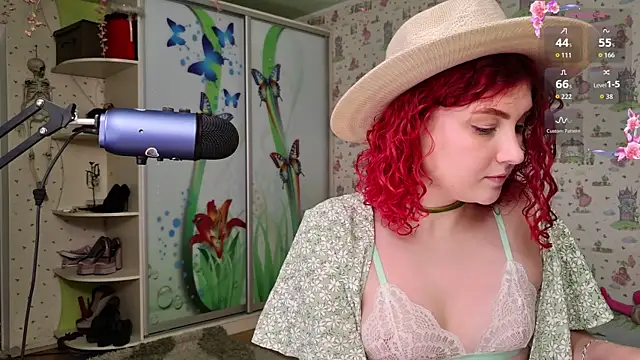 SmokyRose webcam