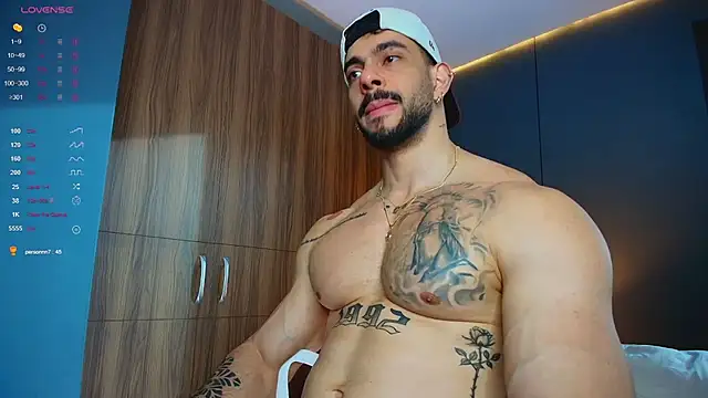 massimo_visconti Live Web Cam Show