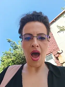 RebeccaNoble webcam