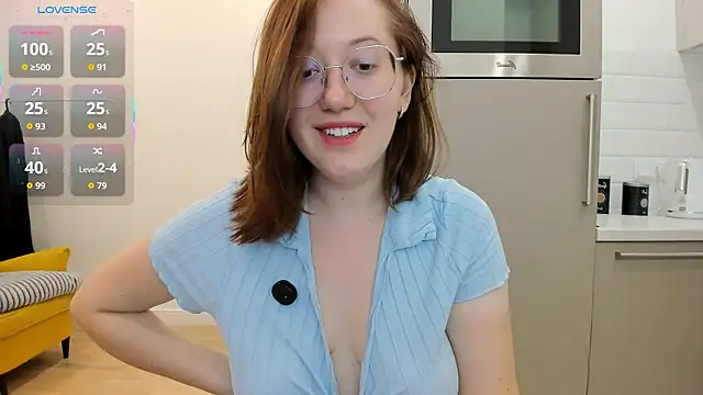 Charmy_Gracy webcam