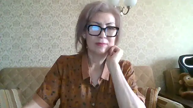 Elegant00Lady webcam