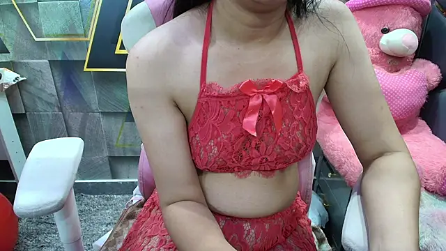 NymphoIsLive webcam