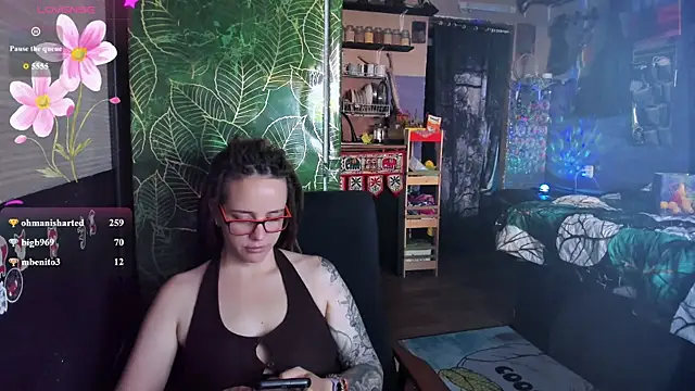 LisaFoxy_y webcam