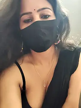 Kanika_76 webcam
