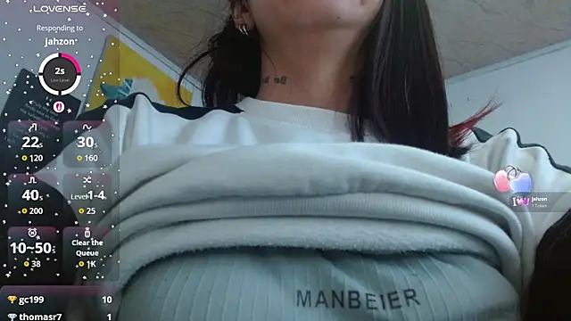 ZoeBakers_ webcam