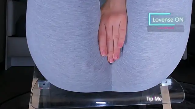 Cameltoe_squirt_inPants webcam