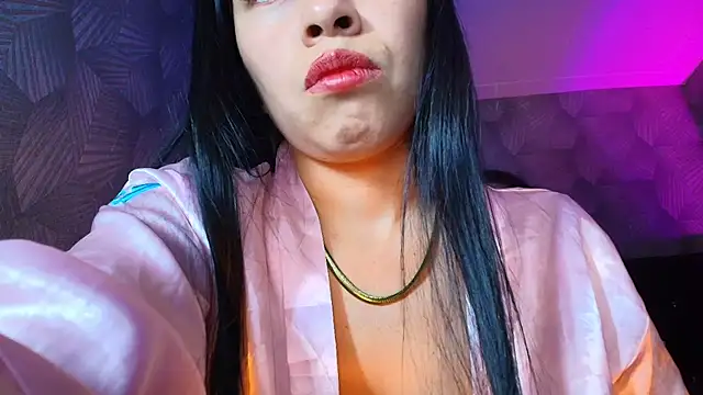 AnnaliOlsenX webcam