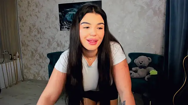 AlluringAriel webcam
