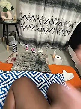 Nicole_bash webcam