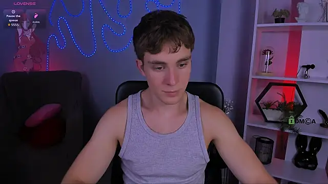 kael_rin webcam