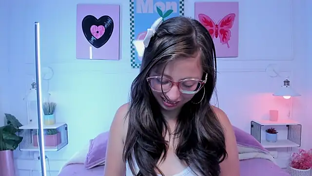 Lenna_Phillips webcam