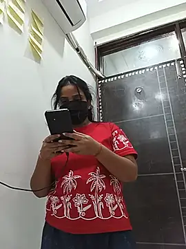 Riya_hot8 webcam