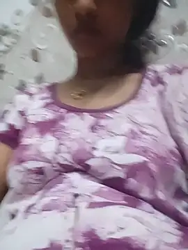 Nancy_91 webcam