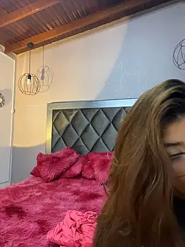 mia_castano webcam