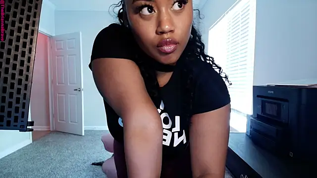 BriannaBrave Live Web Cam Show