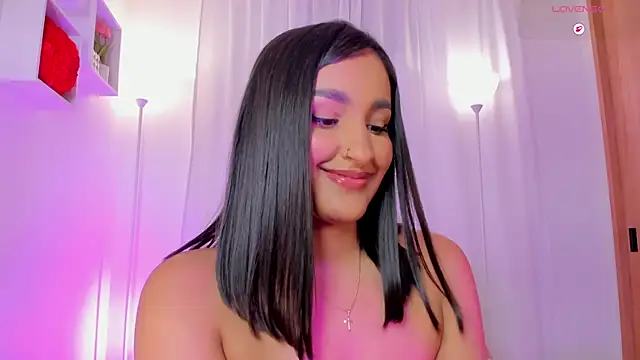 Aishapeyton_ webcam