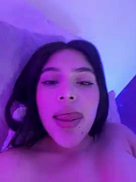 haily_babe webcam