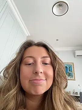 curvyflawless webcam