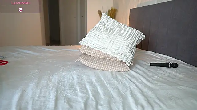 miss_juliaa webcam