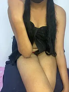 Shelas_room_official webcam