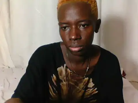 Goldy_petite webcam