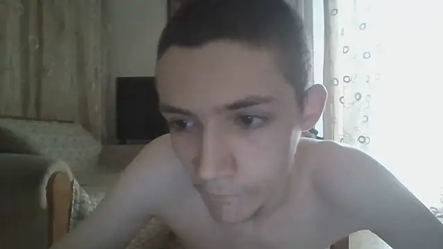 sarantostheking8374 webcam