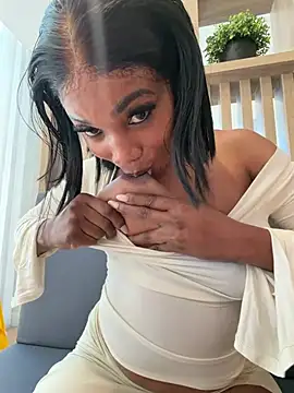 ___Nessa webcam
