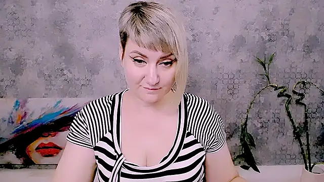Djullia webcam