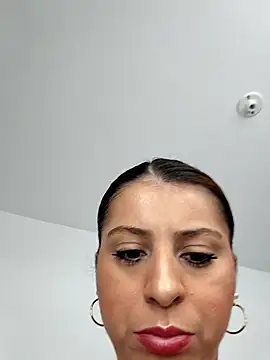 Nahiajhonson_ webcam