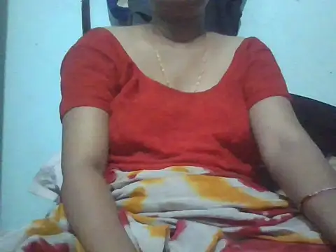 swetha_2001 (F young) - #black-hair #cheapest-privates #doggy-style #fingering #gym-babe #hindi #housewives #indian #medium #mistresses #new #small-audience #telugu #ticket-and-group-shows #young