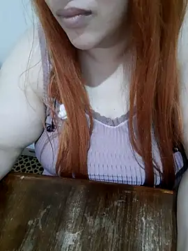 Madam_bezzzoul webcam