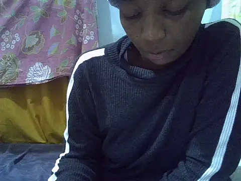 ElianeHot webcam