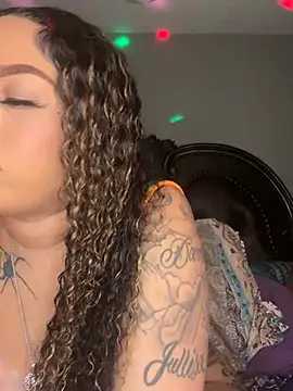 RenaThickAss webcam