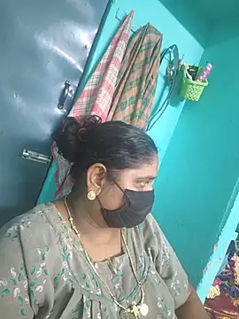 Villageanuty webcam