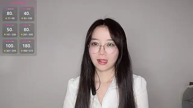 77-Vicky webcam