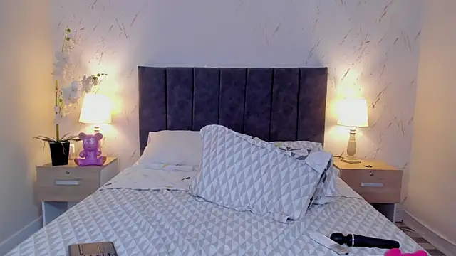 Emilly_Beaumont webcam