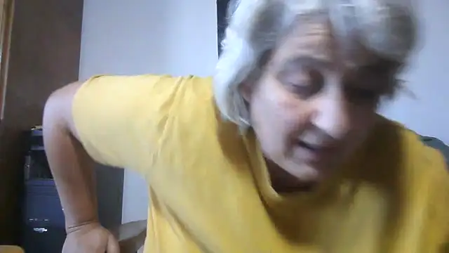 ExquisiteMature webcam